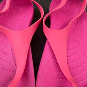 Hot pink crocs sexi flip thong sandal 10 women’s